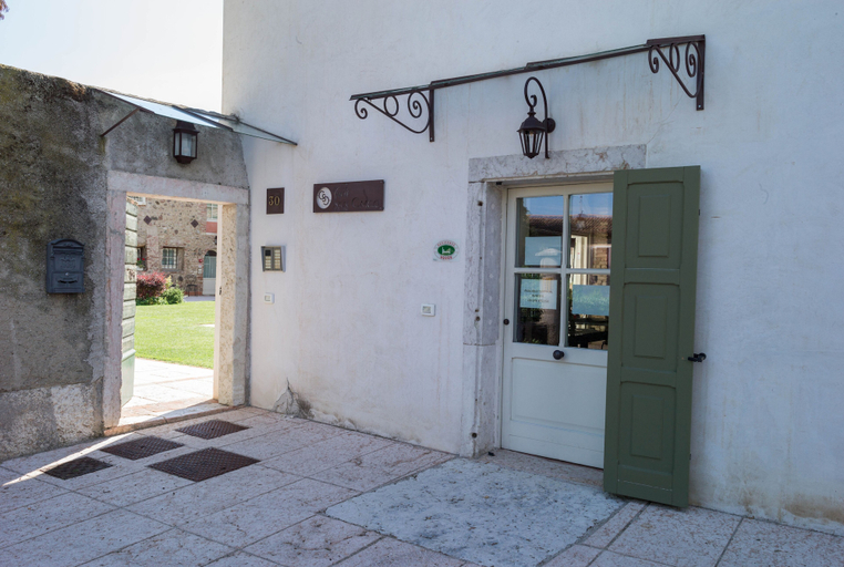Exterior & Views 2, Residence Corte San Carlo, Verona