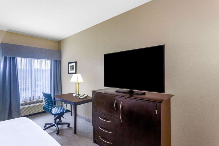 Bedroom 3, La Quinta Inn & Suites by Wyndham Sebring, Highlands