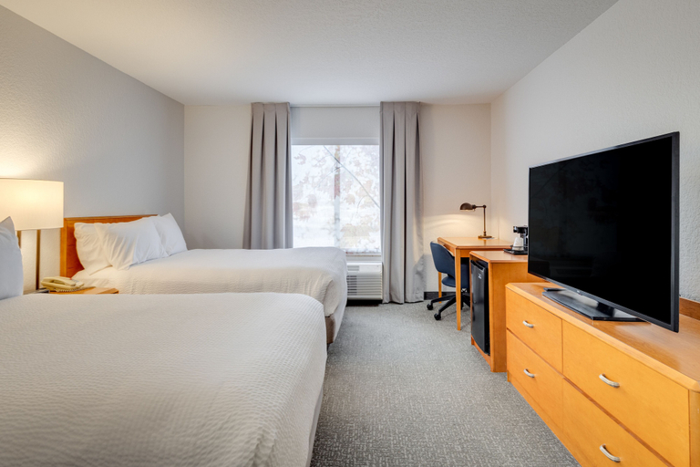Bedroom 2, Fairfield Inn and Suites by Marriott Lawton, Comanche