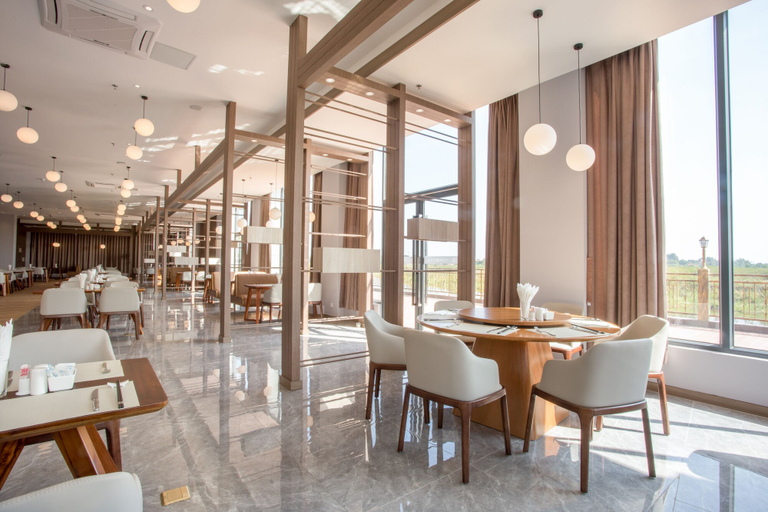 Food & Drinks 5, The QUBE Hotel & Suite Vientiane, Vientiane
