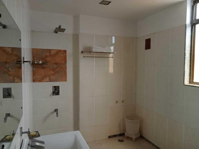 Bathroom 4, Hotel Yash Regency, Jaipur