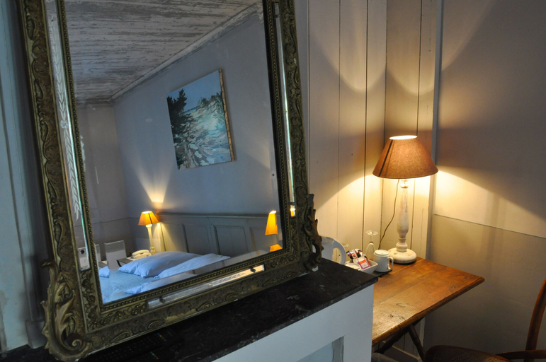 Bedroom 3, La Maison Douce, Charente-Maritime