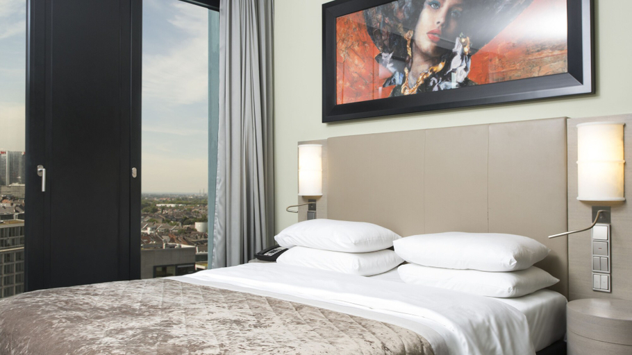 Bedroom 3, Hyatt Regency Düsseldorf, Düsseldorf