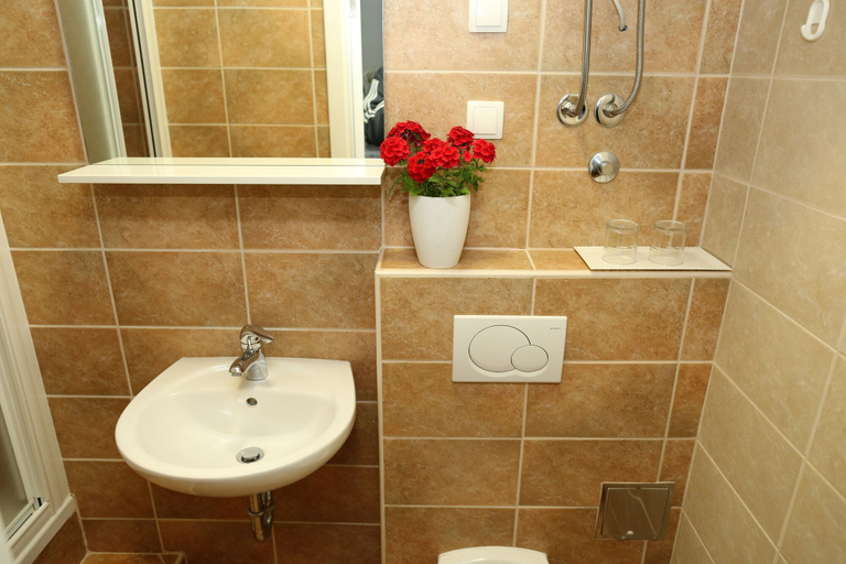 Bathroom 4, Malena Palace Experience, Split