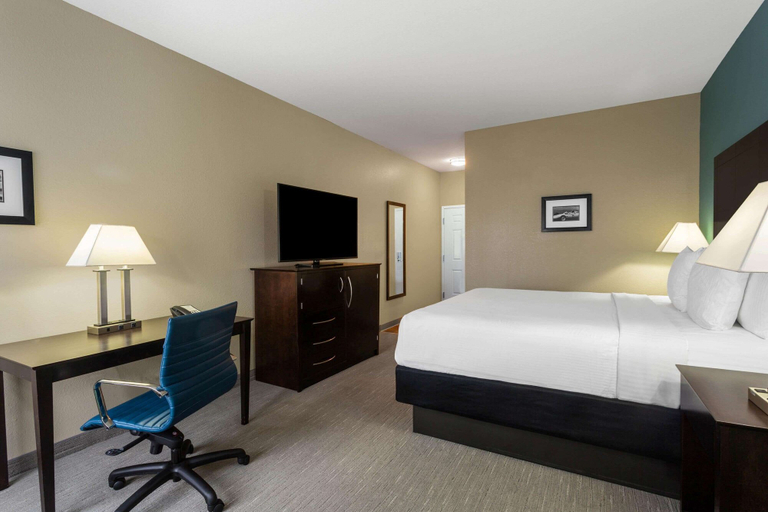Bedroom 3, La Quinta Inn & Suites by Wyndham Sebring, Highlands