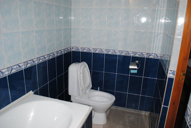 Bathroom 3, Guest House Vera, Gelendzhik gorsovet
