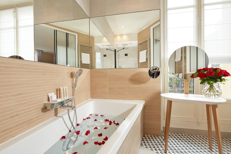 Bathroom 4, Hotel de Sevigne, Paris