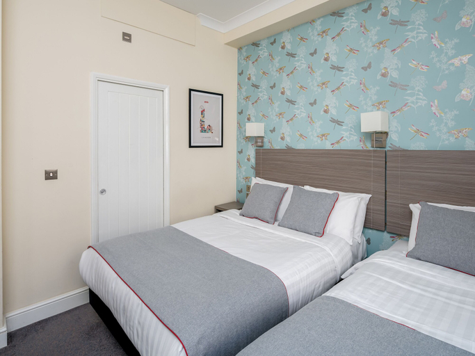 Bedroom 2, OYO Bakers Hotel London Victoria, London