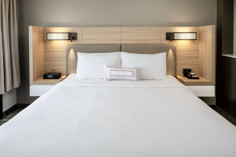 Bedroom 3, Sonesta Select Nashville Airport Suites, Davidson
