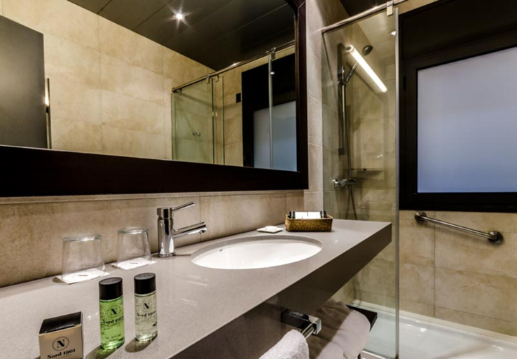 Bathroom 5, Hotel Nord 1901, Girona