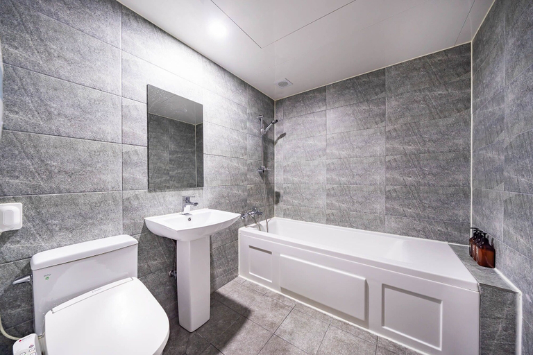 Bathroom 4, OST Hotel, Chuncheon