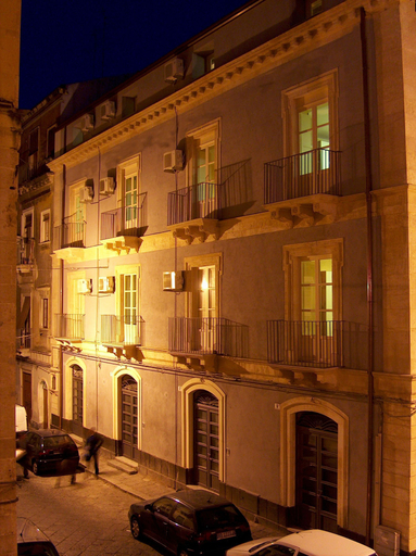 Exterior & Views 2, Politi Aparthotel, Catania