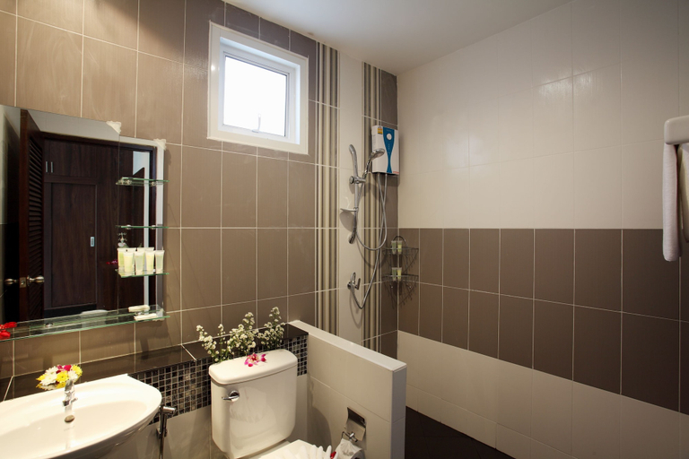 Bathroom 3, Kata Hill View Villas by Kata Sea View Villas, Pulau Phuket