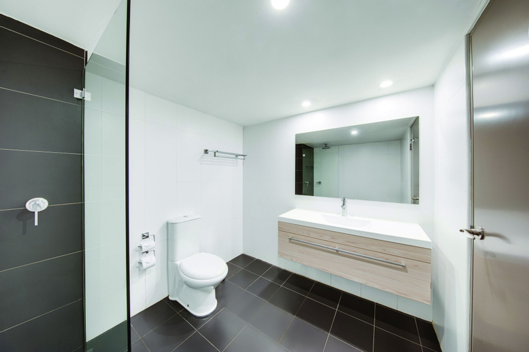 Bedroom 5, Central Studio Hotel Sydney, Sydney