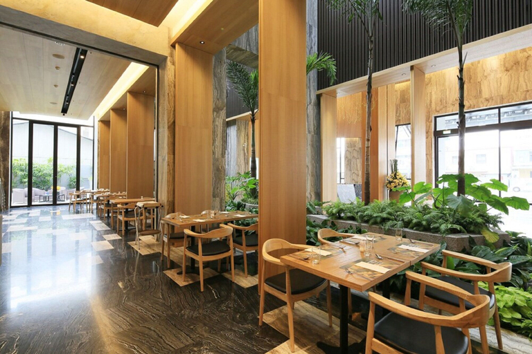 Food & Drinks 5, South Urban Hotel, Chiayi City