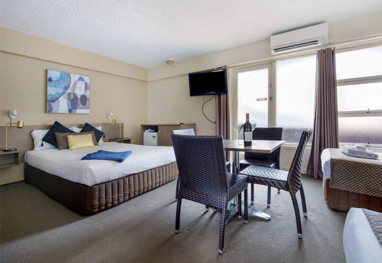 Bedroom 3, The Metropolitan Spring Hill, Spring Hill