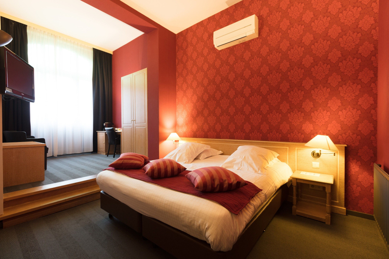 Bedroom 3, Hotel Gravensteen, Oost-Vlaanderen