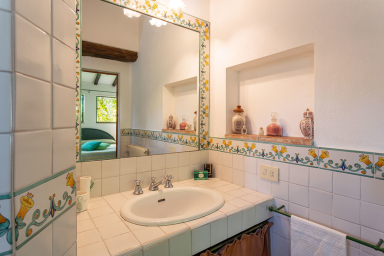 Bathroom 4, Podere Le Capannucce, Pisa