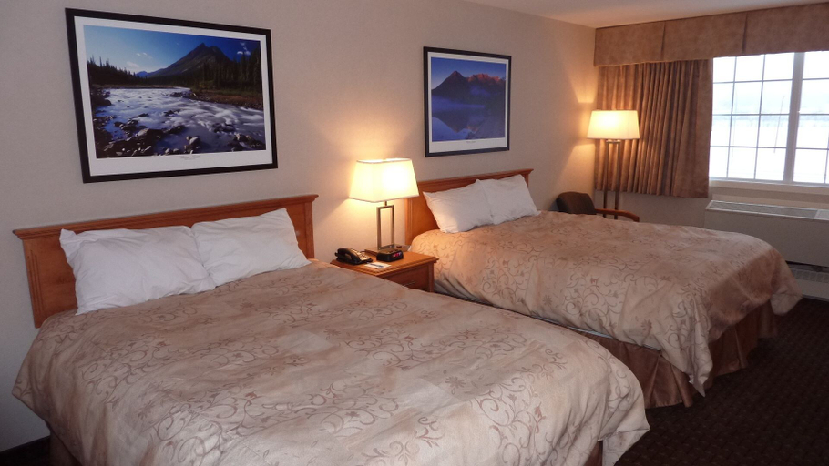 Bedroom 3, Woodlands Inn & Suites, Northern Rockies