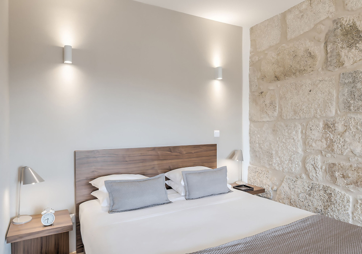 Bedroom 3, Oporto Street Sá de Noronha, Porto