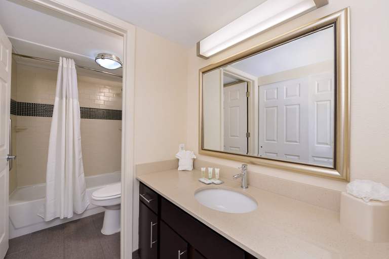 Bathroom 4, Staybridge Suites Dallas-Addison Hotel, Dallas