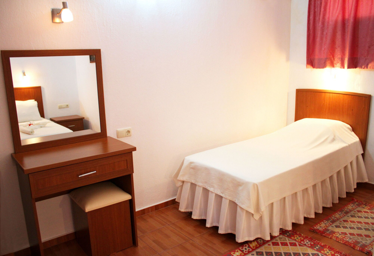 Bedroom 5, Alican Pension, Kemer