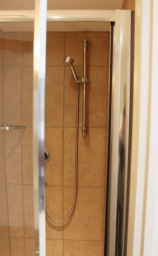 Bathroom 4, Hudsons, Brighton and Hove
