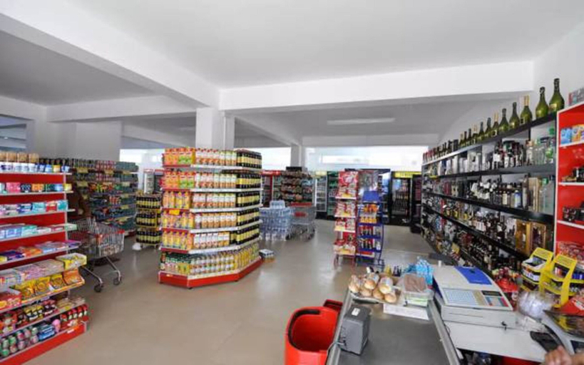 Food & Drinks, Studio Apartment at Longbeach