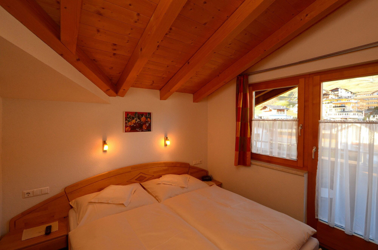 Bedroom 2, Edelweiss Ladis, Landeck
