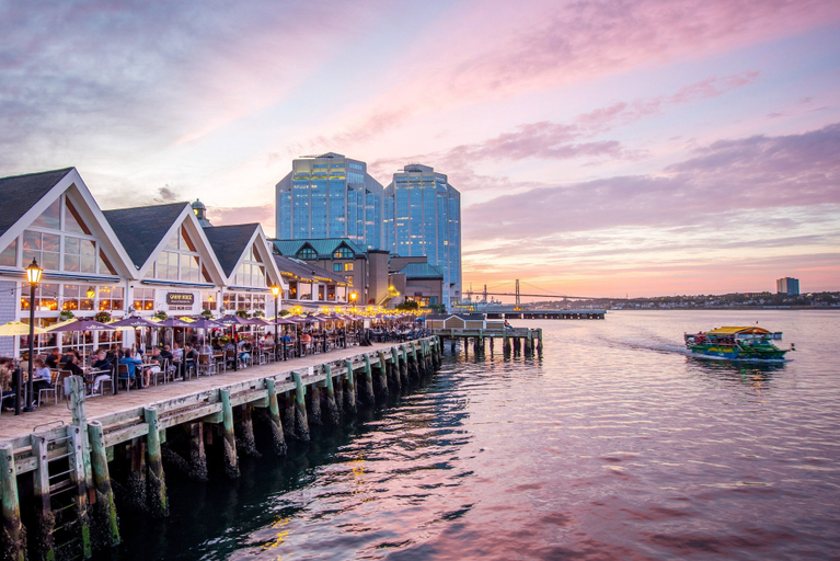 Exterior & Views 2, Halifax Marriott Harbourfront Hotel, Halifax