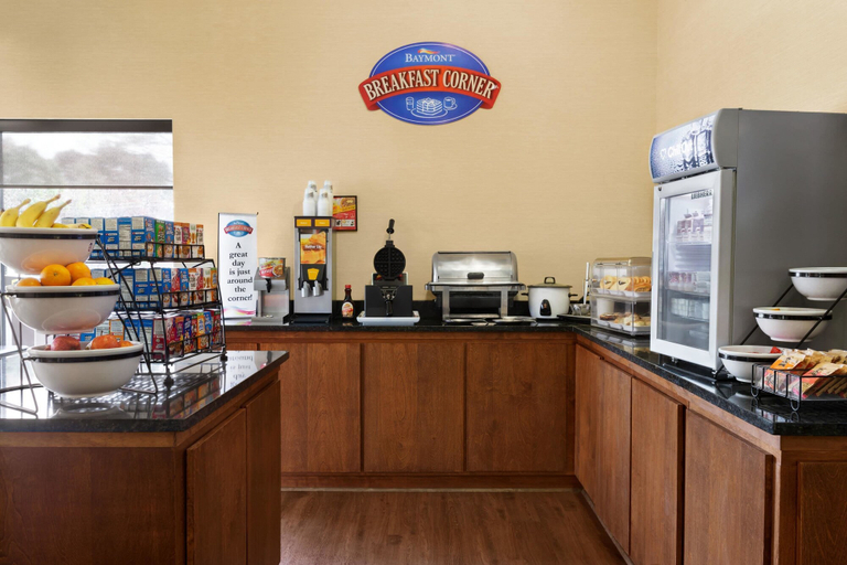 Food & Drinks 5, Baymont by Wyndham Rocky Mount, Franklin