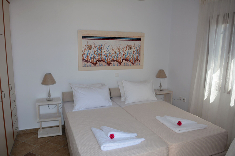 Bedroom 3, Zatrikion Villas Santorini, South Aegean