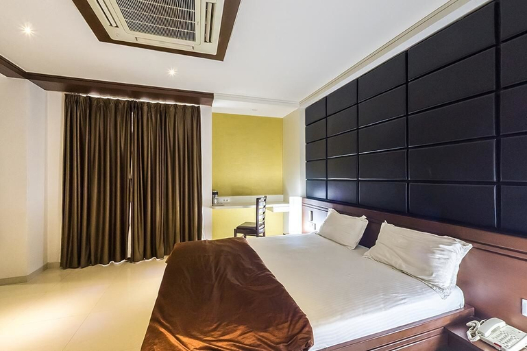 Bedroom 3, Hotel Marigold, Vadodara