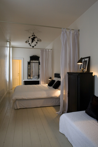 Bedroom 4, Boulevard Leopold Rooms & Suites, Antwerpen