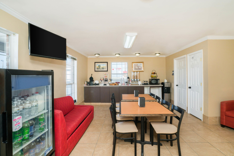 Others 4, Travelodge by Wyndham Santee, Orangeburg