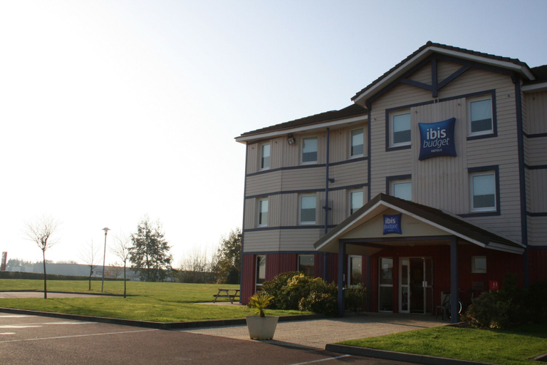 Exterior & Views 2, ibis budget Coutances, Manche