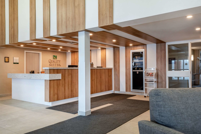 Others 4, Quality Suites Quebec, Communauté-Urbaine-de-Québec