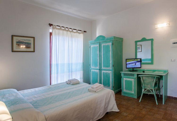 Bedroom 3, Hotel Sandalyon, Nuoro