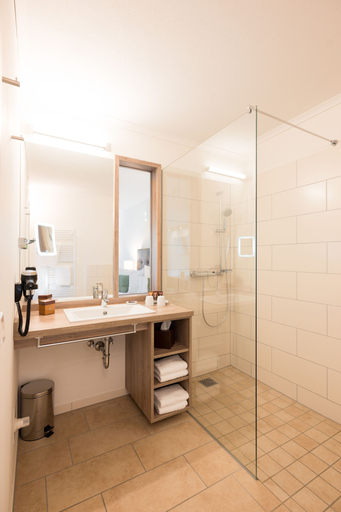 Bathroom 5, Siebenquell GesundZeitResort, Wunsiedel im Fichtelgebirge