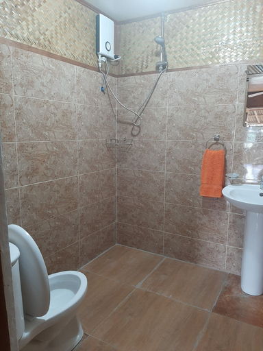 Bathroom 3, Lala Panzi, Puerto Princesa City