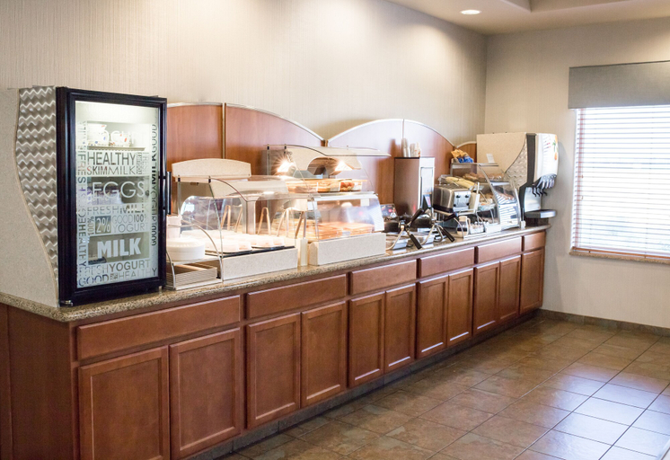 Food & Drinks 5, Wingate by Wyndham Moses Lake, Grant