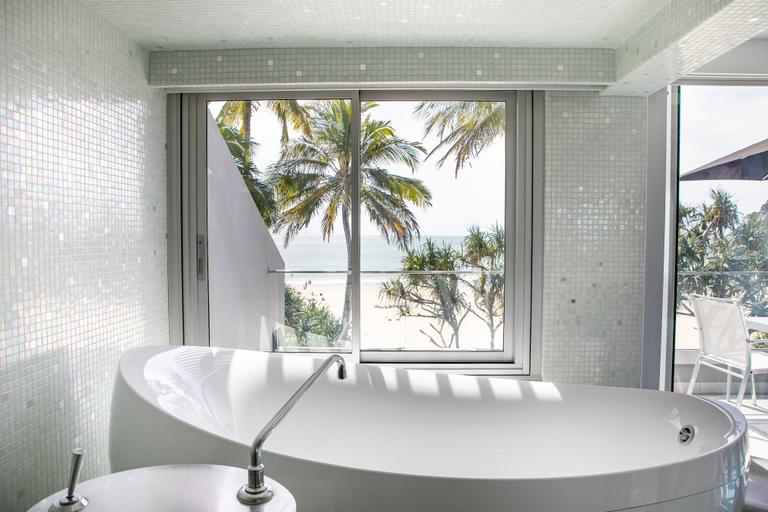 Bathroom 5, Netanya Noosa Beachfront Resort, Noosa - Noosa-Noosaville
