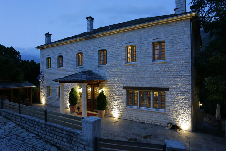Exterior & Views 2, Gamila Rocks Mountain Hotel, Epirus