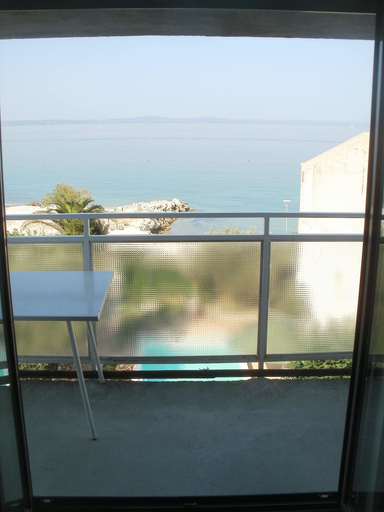 Others 4, Beach Apartments Toni, Podstrana