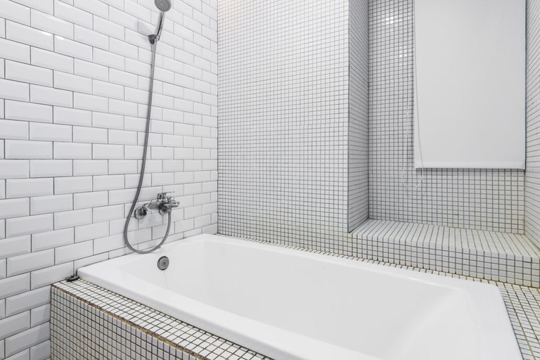 Bathroom 3, Warehouse Inn, Pingtung