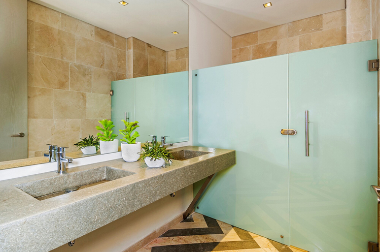 Bathroom 3, Hotel OZ Grand, Cartagena de Indias