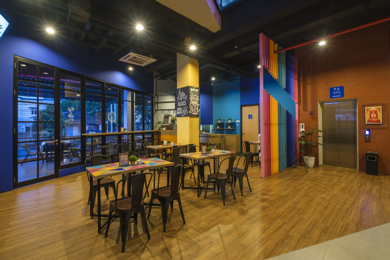 Food & Drinks 3, RumaRuma Farvet Residence @Ambon, Ambon