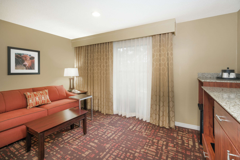 Others 5, Hampton Inn Corydon, Harrison