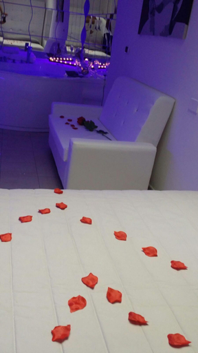 Bedroom 3, Hotel Joy, Caserta