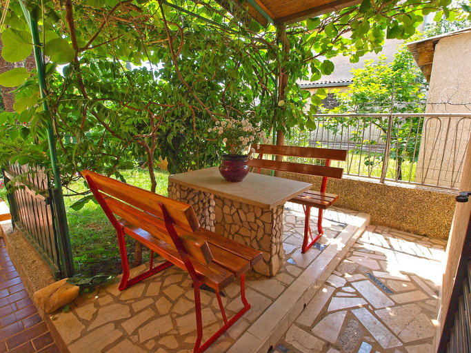 Others 4, Apartment 875, Fažana